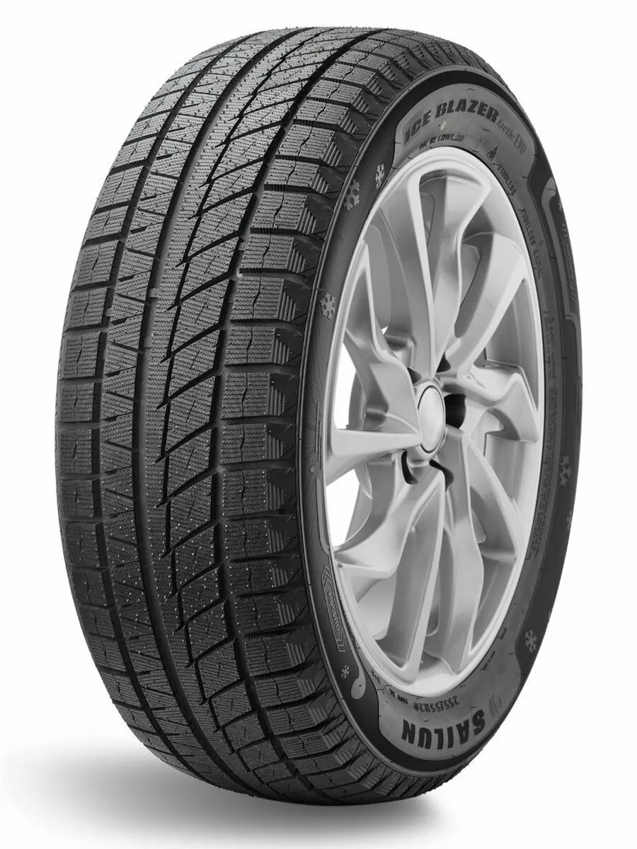 Ice Blazer Arctic EVO 245/40 R18 97T