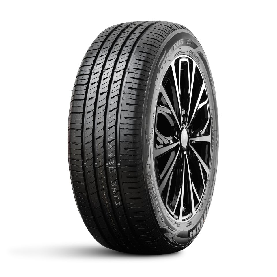 NFERA RU5 275/40 R20 106W