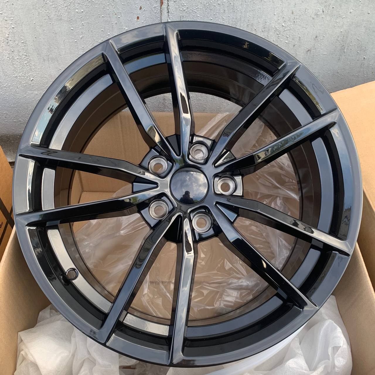 R17 7.5J ET40.0 5x112 d57.1